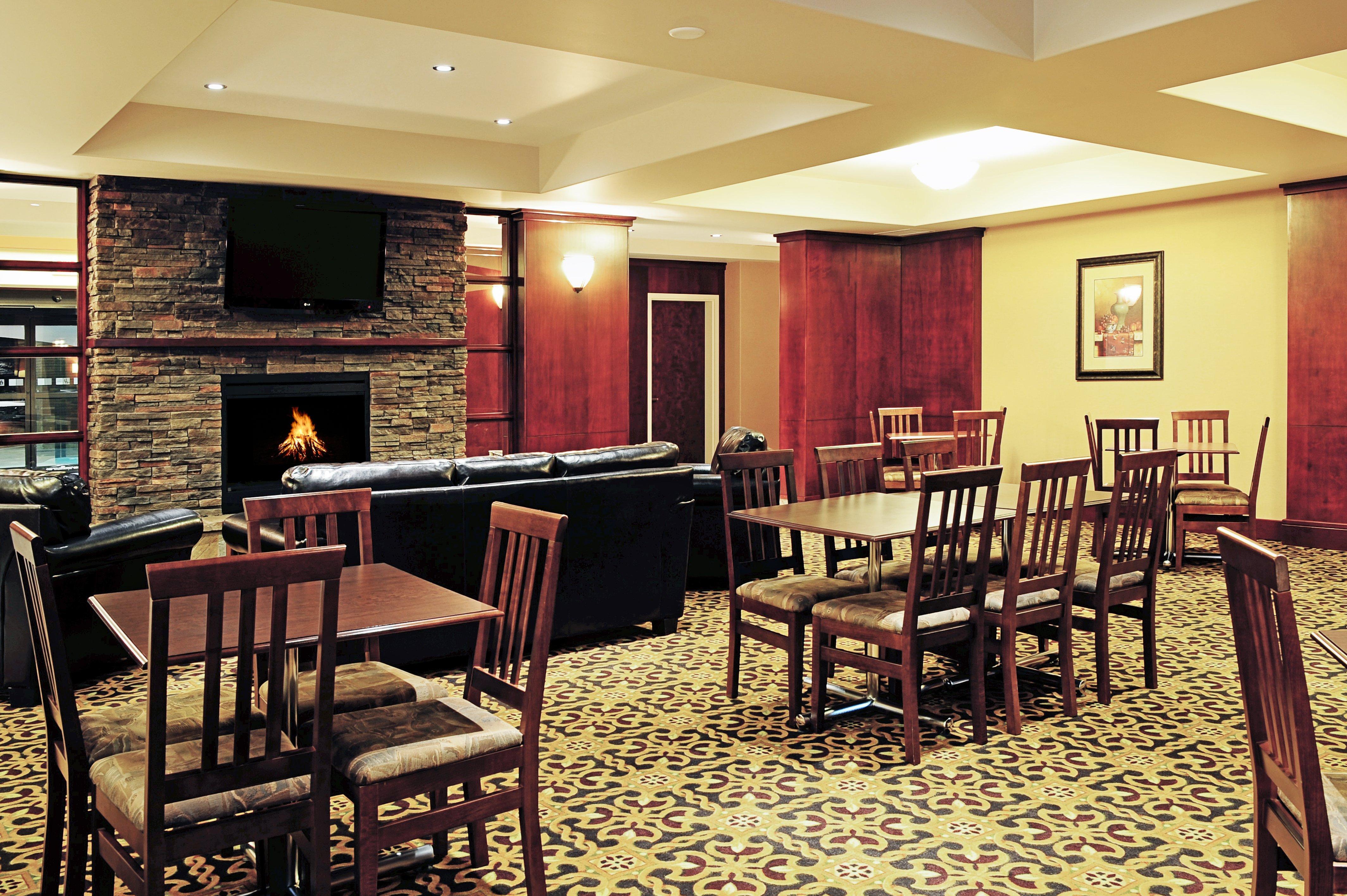Holiday Inn Express Hotel & Suites - Slave Lake By Ihg Extérieur photo