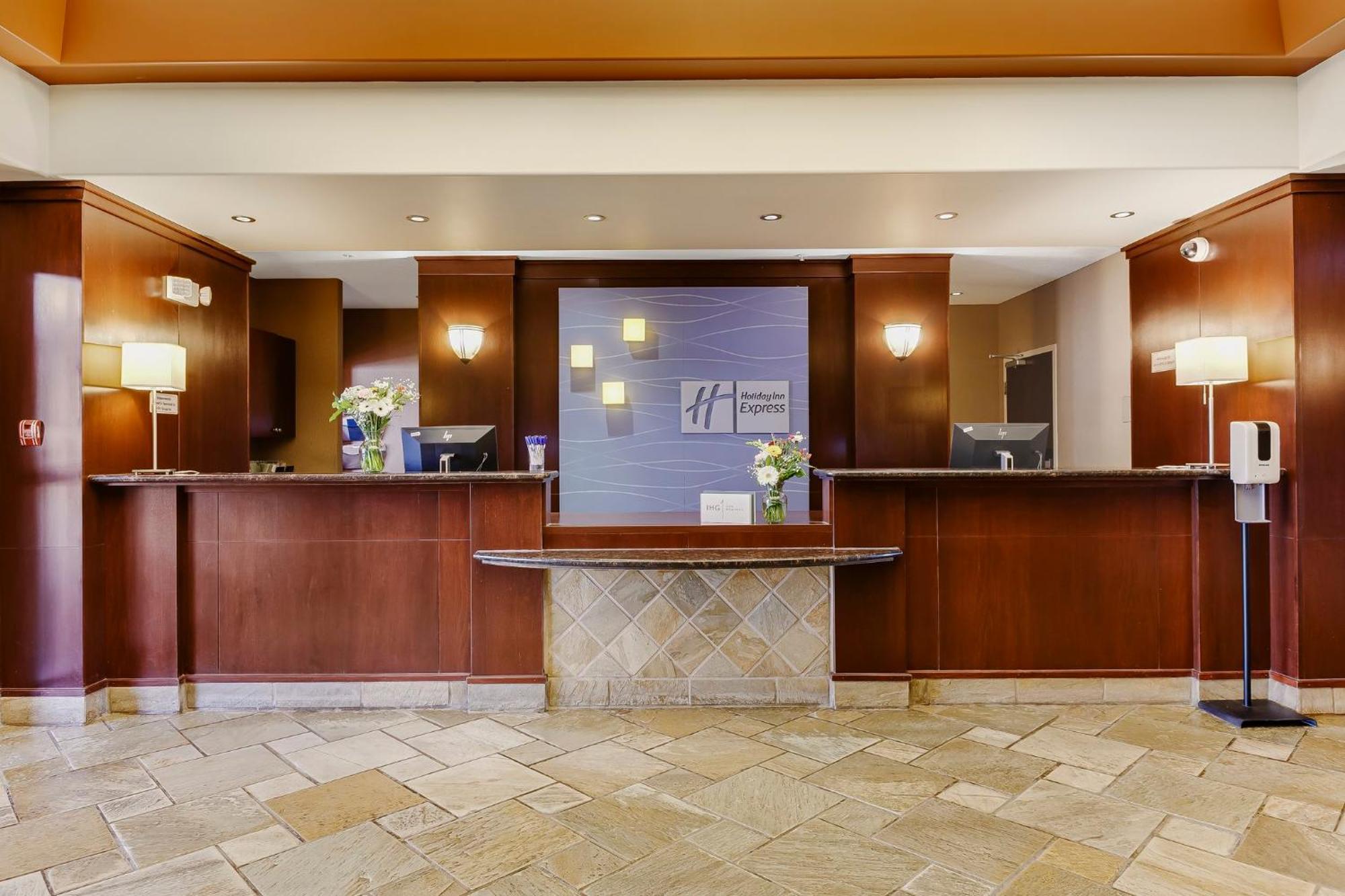 Holiday Inn Express Hotel & Suites - Slave Lake By Ihg Extérieur photo